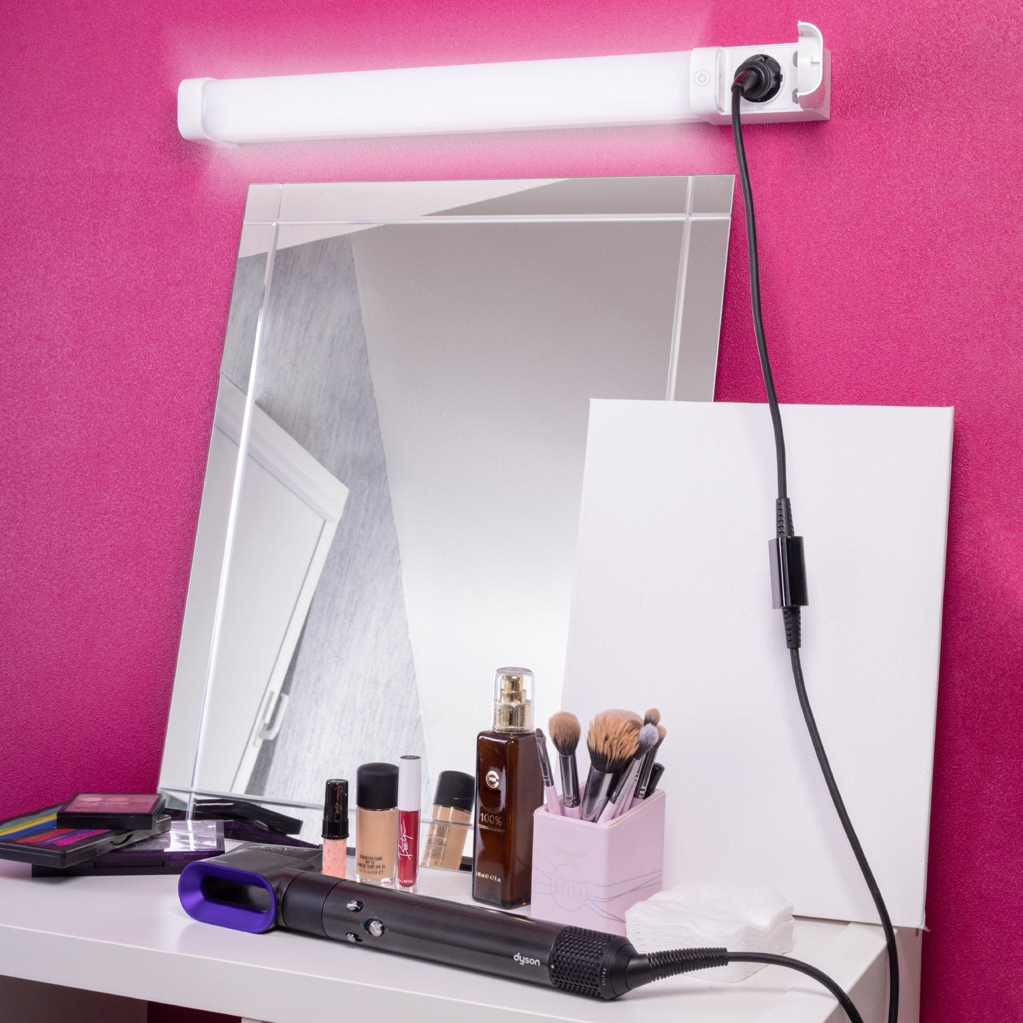 LED's Light Licht balk 60 cm met extra stopcontact - Dimbaar - Geschikt voor badkamer - 1700 lm TL verlichting led.gl