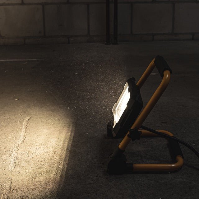 LED's Work Bouwlamp 5500 - Inklapbaar & Kantelbaar - 3 meter snoer - IP65 - 30W Bouwlampen led.gl