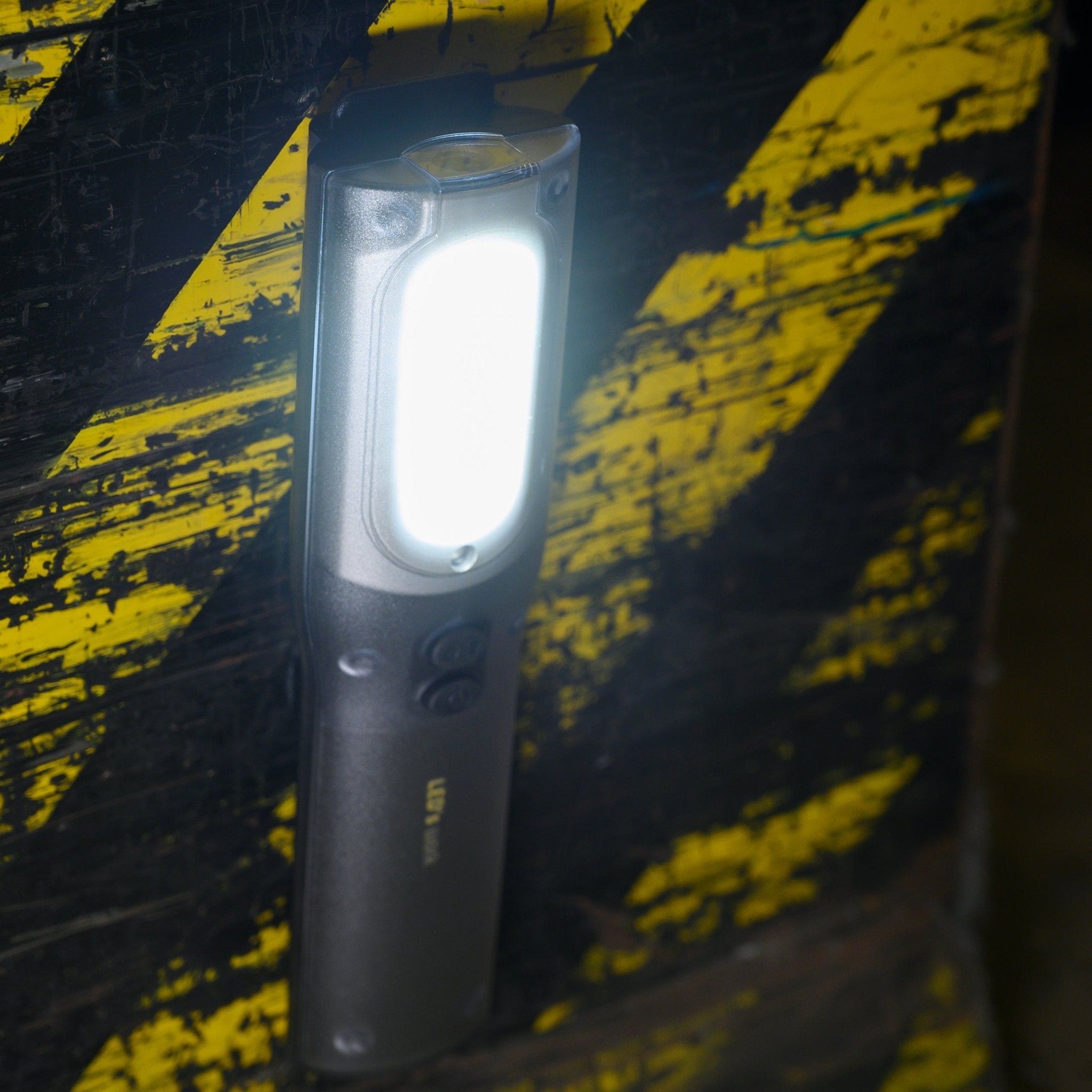 LED's Work Master LED Looplamp op Accu 1000 - Oplaadbaar & dimbaar - 2 lichtpunten Looplampen led.gl