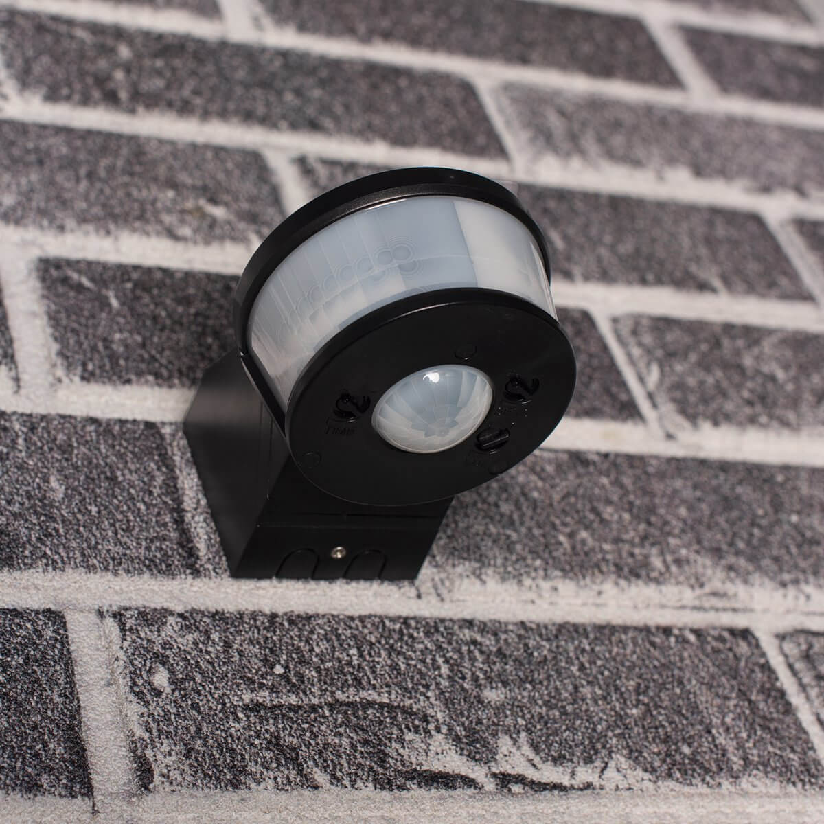 LED's Light Pro Bewegingssensor met Hoekbeugel Universeel - 12 meter bereik - Zwart Sensoren led.gl