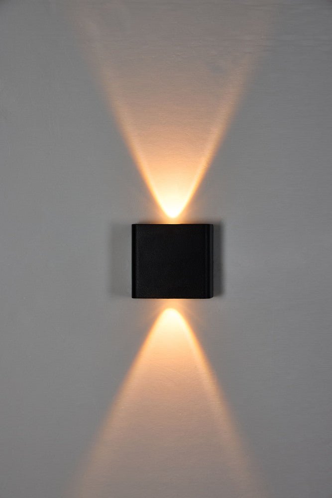 Buitenlamp met Lichtbron - Wandarmatuur - 170lm 2000K/2700K/4000K - Zwart - IP65 led.gl