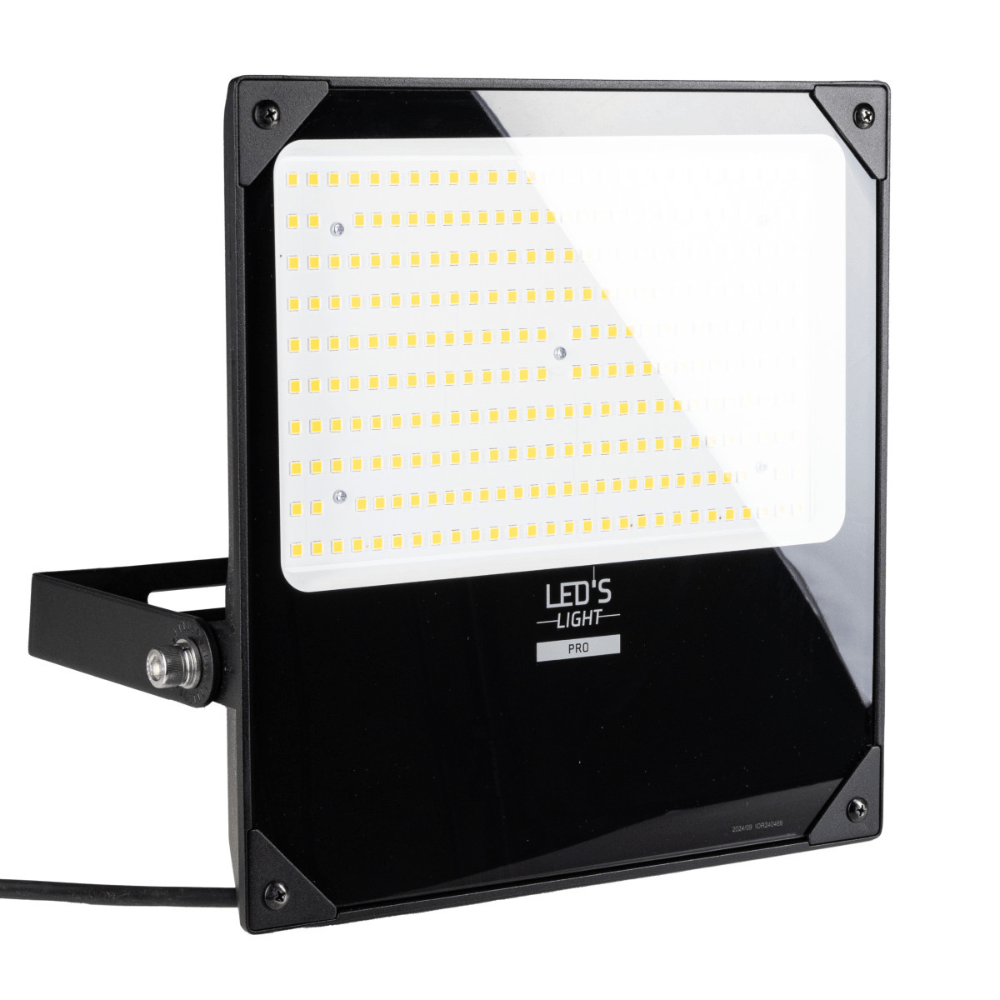 LED's Light Professionele LED Floodlight 37000 - 3 lichtstanden - Waterdicht - 200 watt - daglichtsensor Schijnwerpers led.gl
