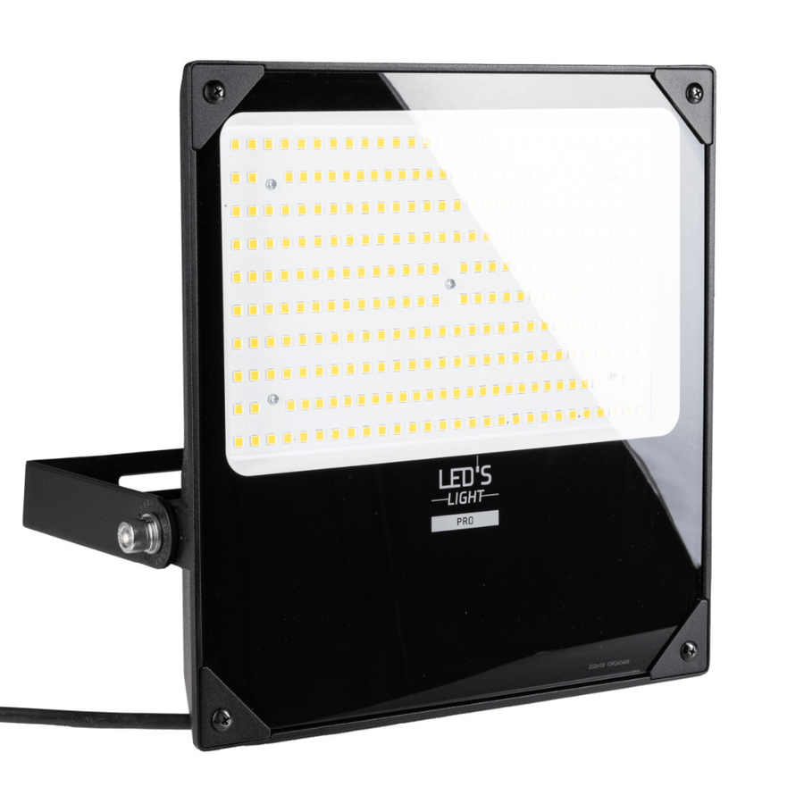 LED's Light Professionele LED Floodlight 37000 - 3 lichtstanden - Waterdicht - 200 watt - daglichtsensor Schijnwerpers led.gl