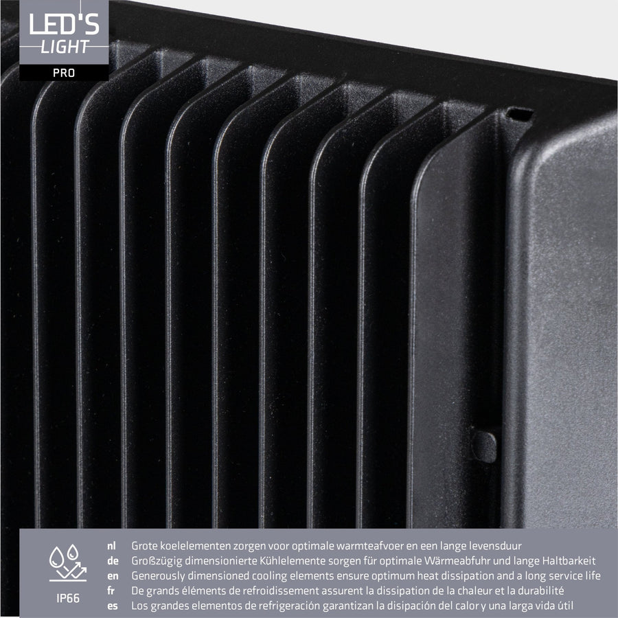 LED's Light Professionele LED Floodlight 37000 - 3 lichtstanden - Waterdicht - 200 watt - daglichtsensor Schijnwerpers led.gl