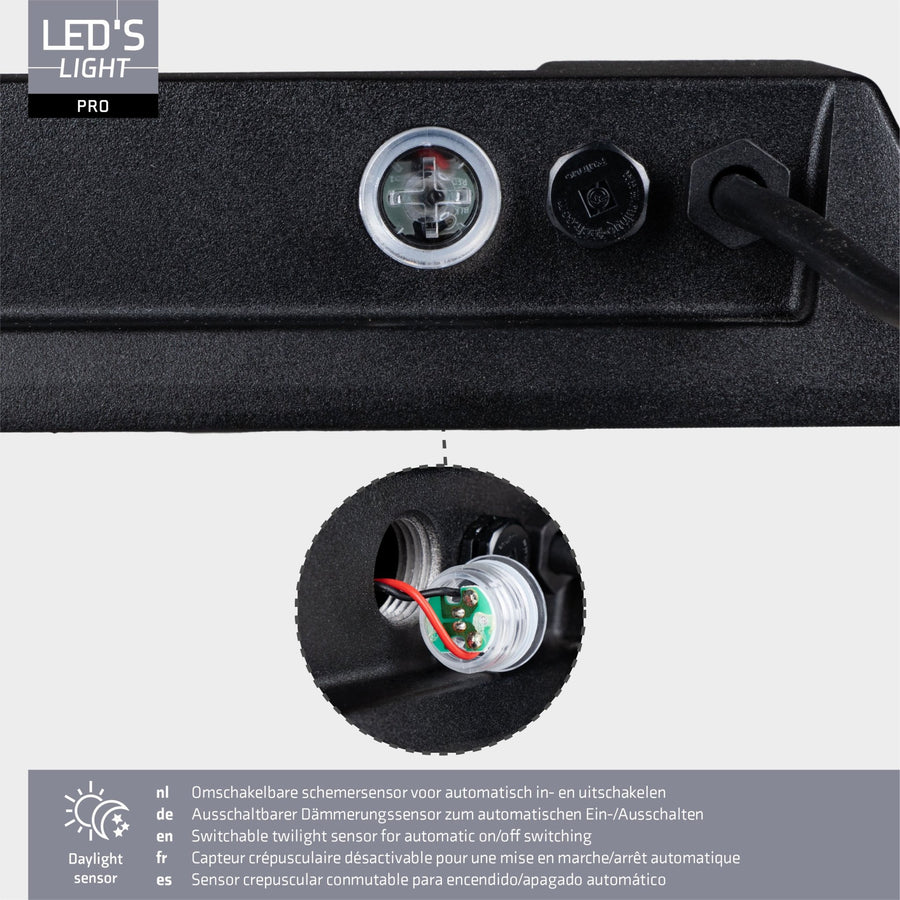 LED's Light pro Professionele LED Schijnwerper 18500 - 3 lichtstanden - Waterdicht - 100 watt - Daglichtsensor Schijnwerpers led.gl