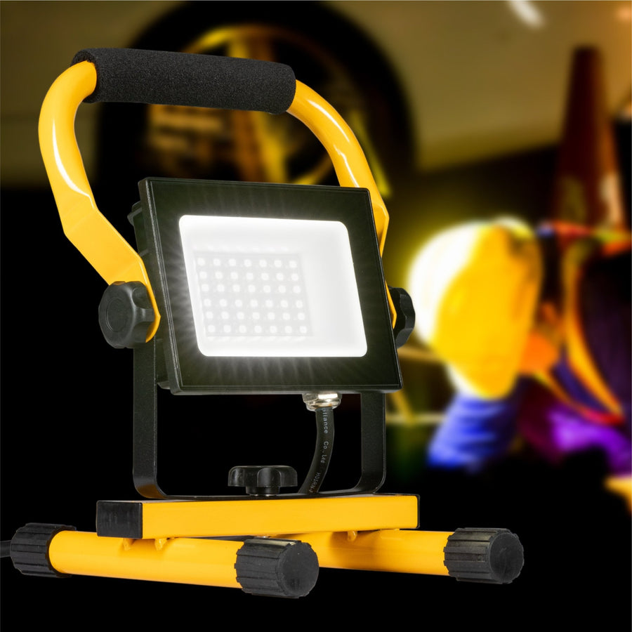 LED's Work Bouwlamp 3100 - Verstelbare beugel - Waterdicht (IP65) - Zwart geel Werklampen led.gl