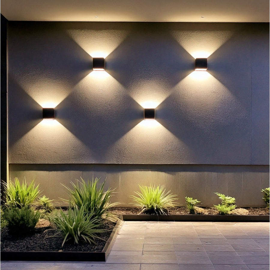 Lumo Cube Zwart - Wandarmatuur zonder lichtbron - Excl 1xG9 - IP65 Wandlampen led.gl