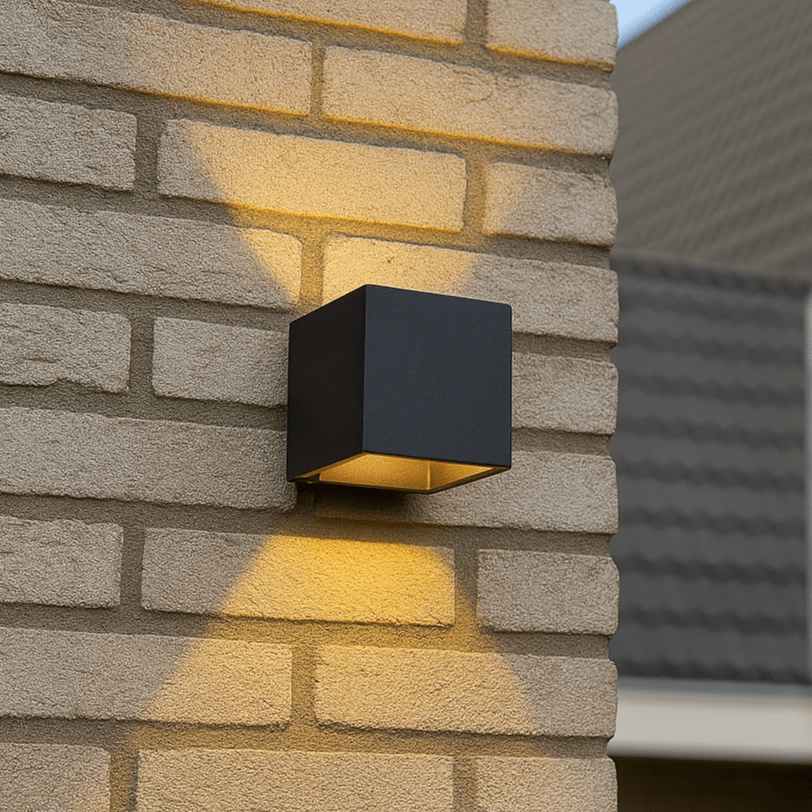Lumo Cube Zwart - Wandarmatuur zonder lichtbron - Excl 1xG9 - IP65 Wandlampen led.gl