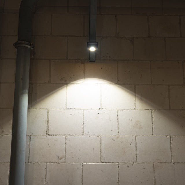 LED's Work Compacte LED Werklamp 1000 - Met oplaadbare accu – Dimbaar in 10 stappen – IP65 Werklampen led.gl