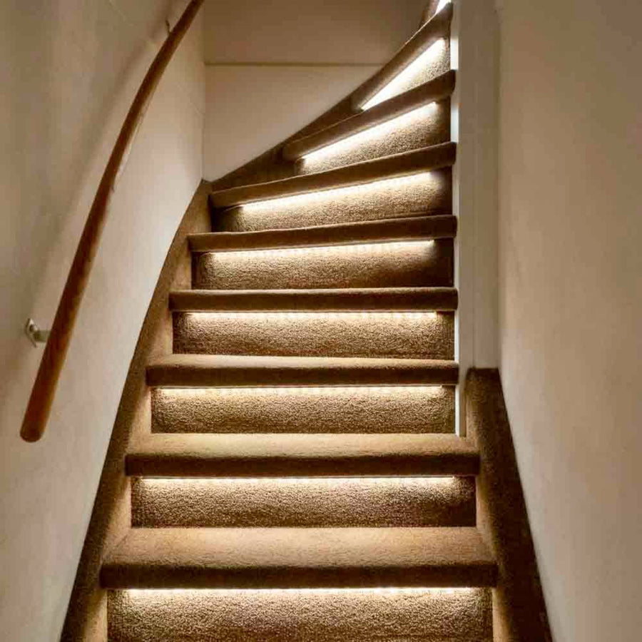 LED's Light Complete LED Trapverlichting Set - 15 treden x 80 cm - Lengte aanpasbaar - Warm wit licht Trapverlichting led.gl