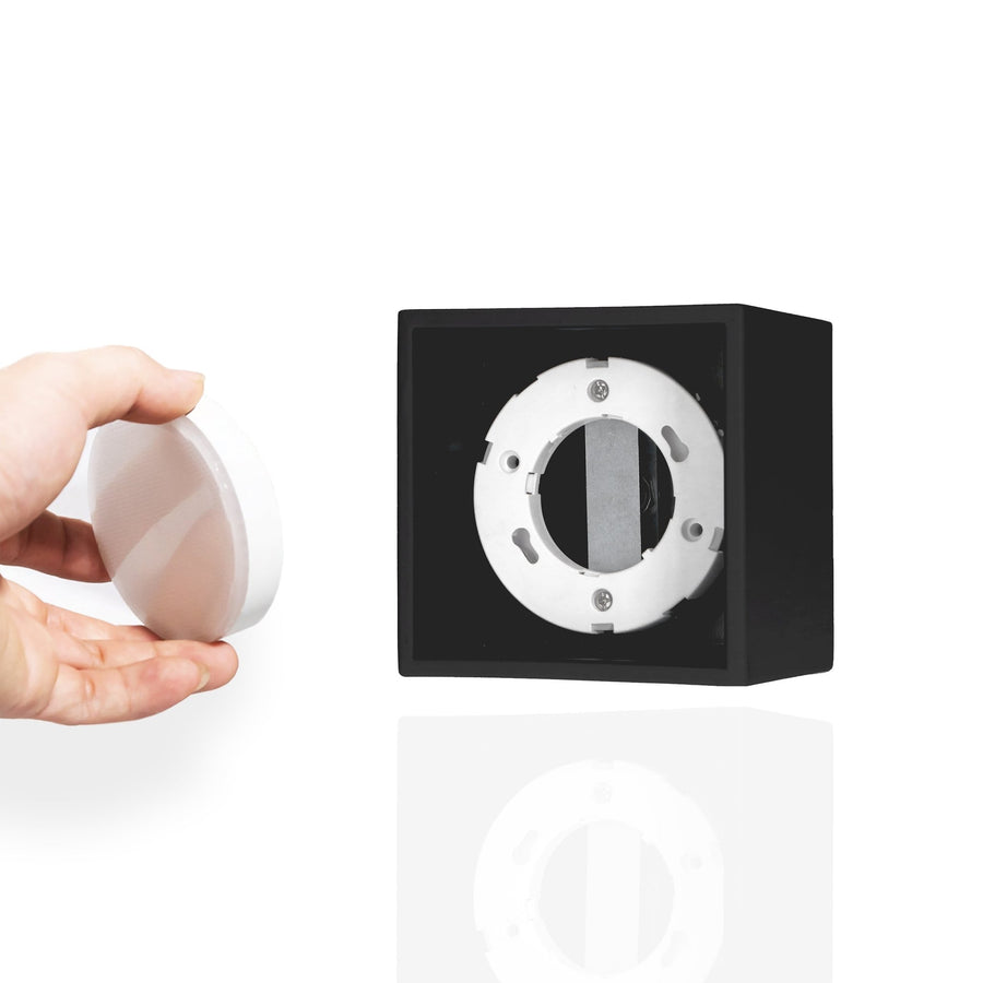 Cube Plafonniere met 1 lichtpunt - Draaibaar licht - Staal - 10 x 8 cm - Zwart Plafondlampen led.gl