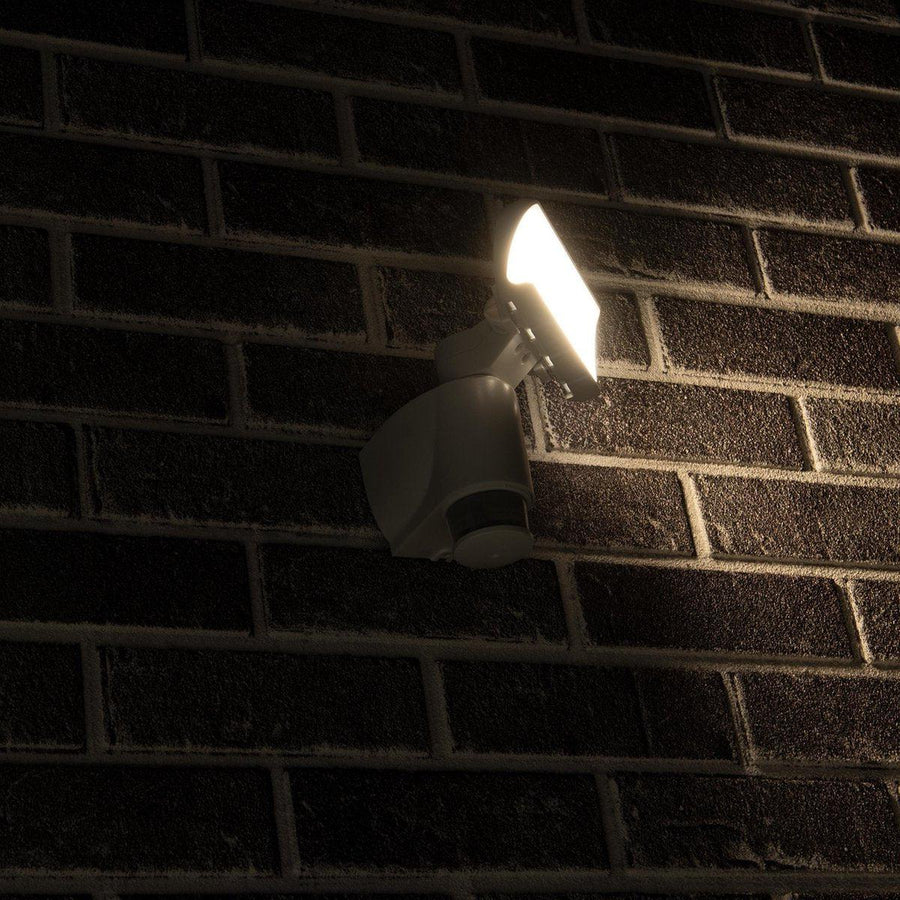 LED Buitenlamp met bewegingssensor - Licht volgt beweging - Kantelbaar - IP44 - Wit Buitenlampen led.gl