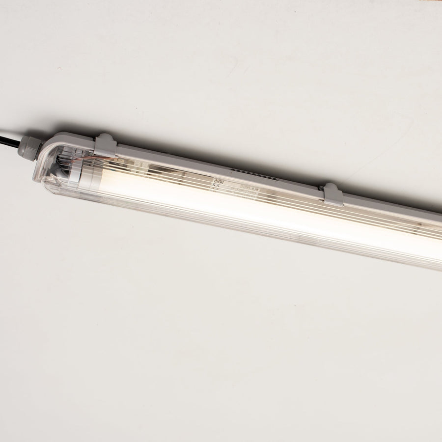 Proventa LED TL armatuur met lamp 120 cm - Koud wit licht 6500 K - Waterdicht - Complete set TL verlichting led.gl