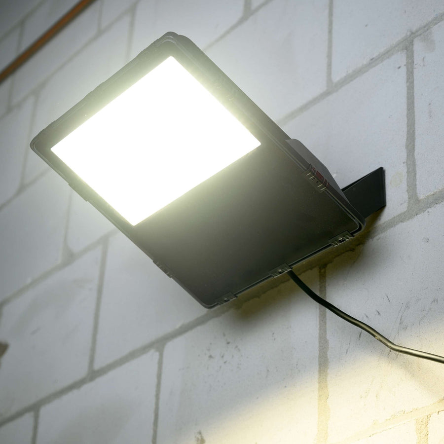LED's Light pro Premium LED Floodlight 100W - Levensduur van 30 jaar - IP66 Waterdicht - 16000 lm Floodlights led.gl