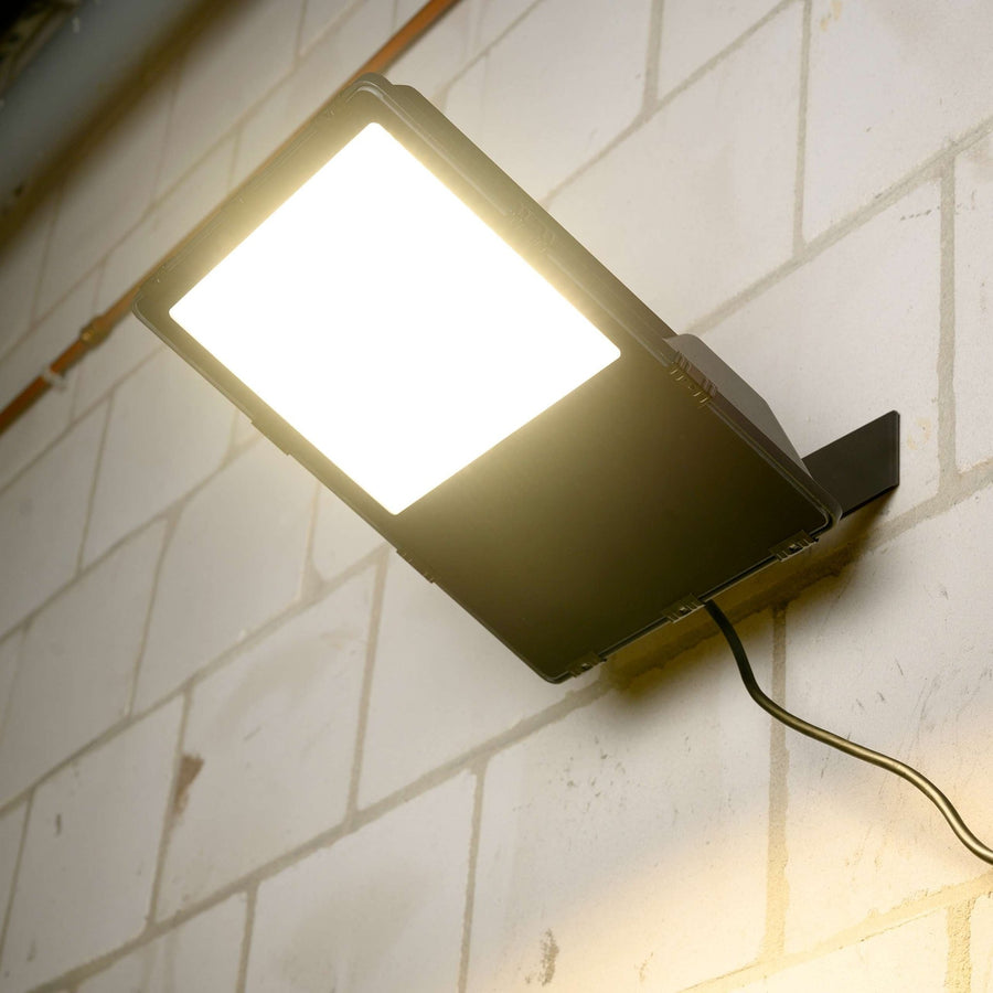 Premium LED Floodlight 150W - Levensduur van 30 jaar - IP66 Waterdicht - 24000 lm Floodlights led.gl