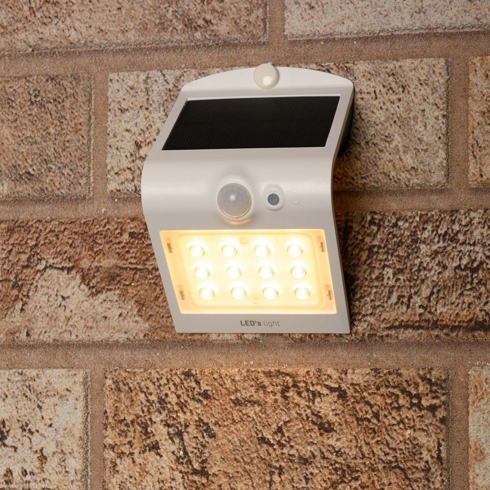 LED's Light Solar LED Wandlamp met Bewegingssensor 220 - 3 lichtstanden - Automatisch aan/uit - Wit Buitenlampen led.gl