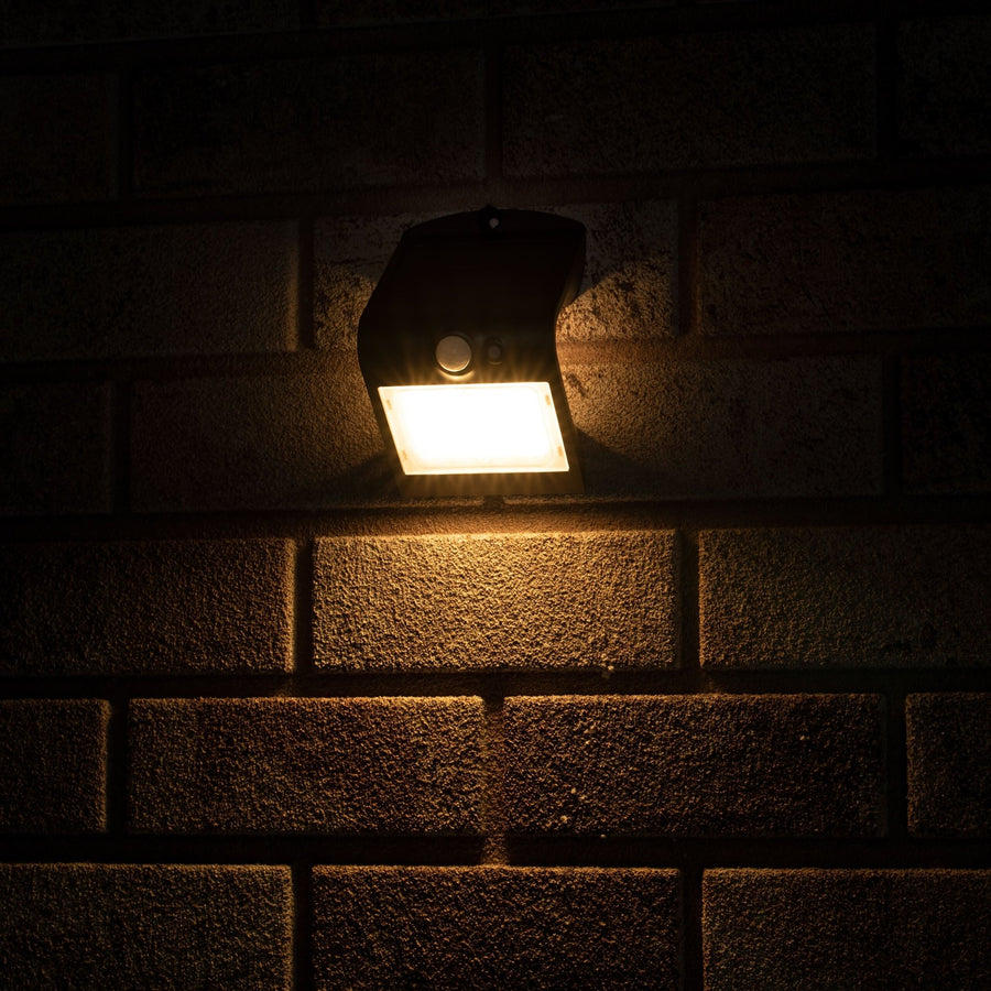 LED's Light Solar LED Buitenlamp met Bewegingssensor 220 - 3 lichtstanden - Automatisch aan/uit - Zwart Buitenlampen led.gl