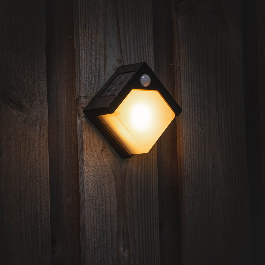 LED's Light Solar LED Buitenlamp met Bewegingssensor - Draadloos op zonne-energie - Zwart - IP44 Buitenlampen led.gl