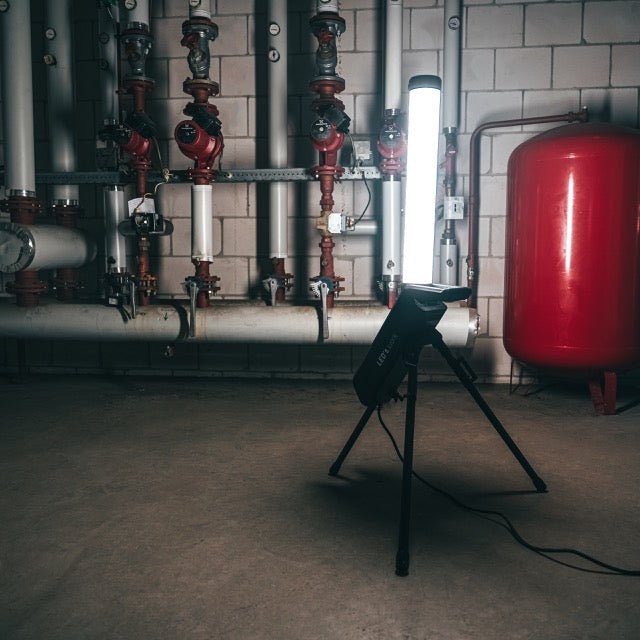 LED's Work Toren Bouwlamp 10000 - 360° gelijkmatige lichtverspreiding - IP54 waterdicht - 70W Bouwlampen led.gl