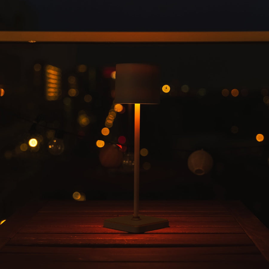 LED's Light Oplaadbare LED Tafellamp - Dimbaar via aanraking - Binnen en buiten - Zwart Tafellampen led.gl